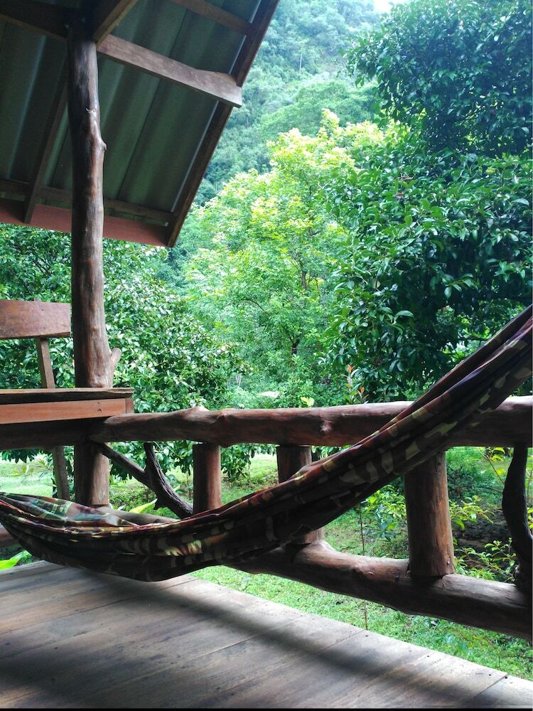 Hotel Khaosok Green Mountain View