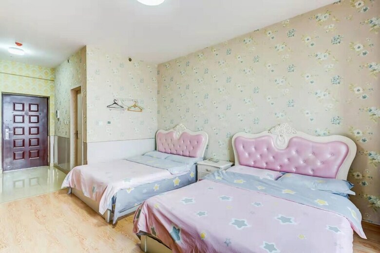 Harbin Lily Holiday Apartment