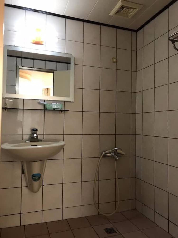 Minren Hotel