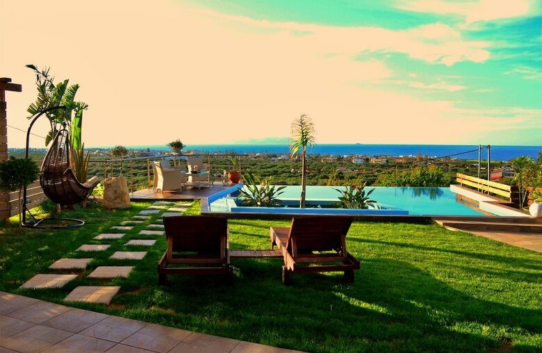 Luxury Holiday Villas Gouves