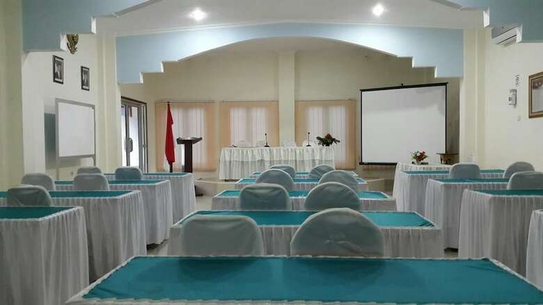 Avicenna Hotel