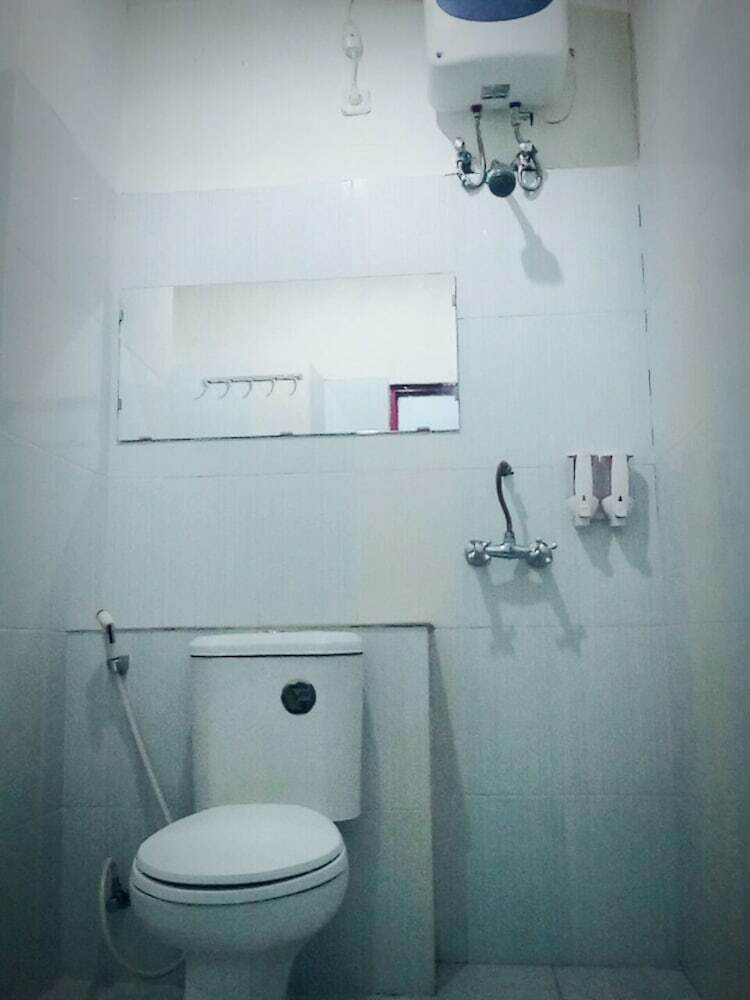 Avicenna Hotel