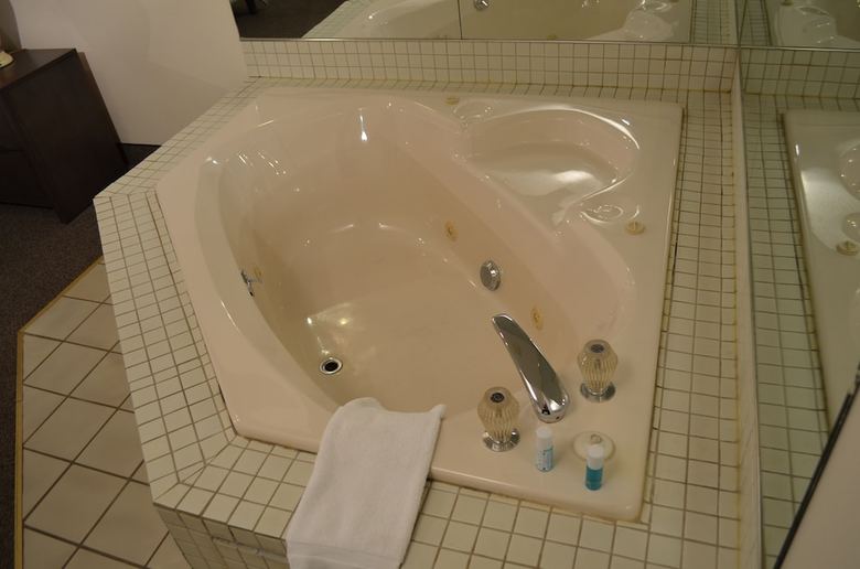 Grand Memories Hotel & Suites