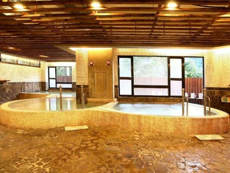 Hushan Hotspring Hotel