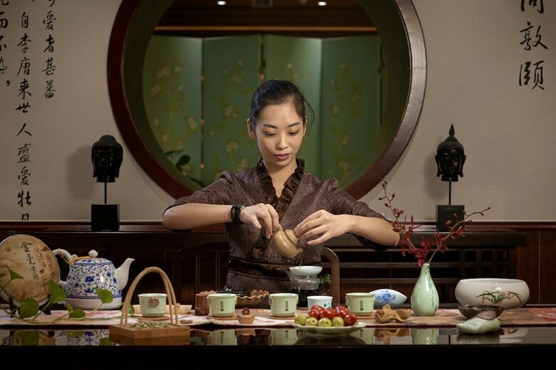 Yinxin Century Hotel