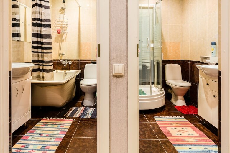 Hostal Whose Suitcase Hostel
