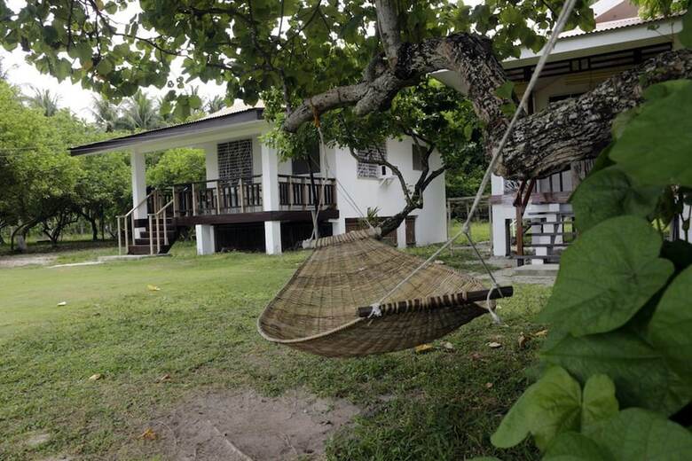 Hotel Yama Beachfront House