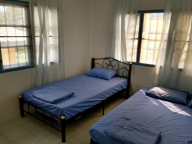 Hostal Koh Chang Gala - Hostel