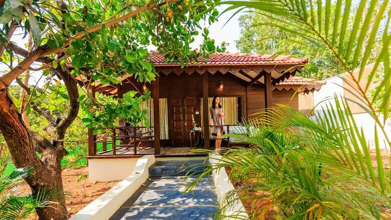 Hotel Amritara Aura Spa And Retreat
