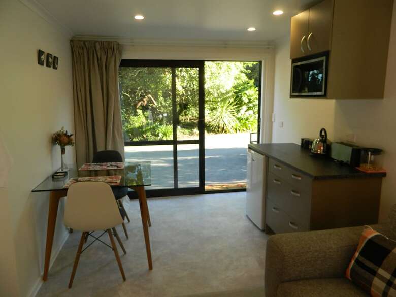Aparthotel Antares Homestay