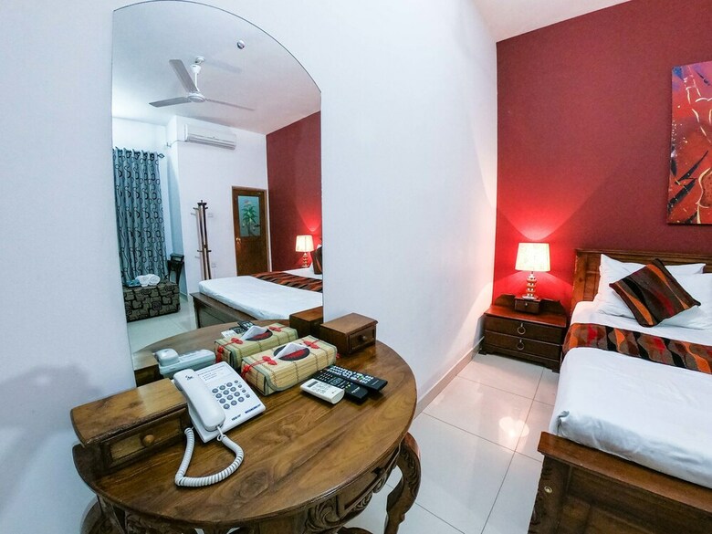 Romance Hills Hotel