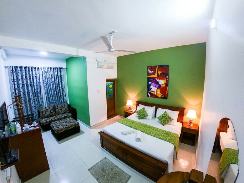 Romance Hills Hotel