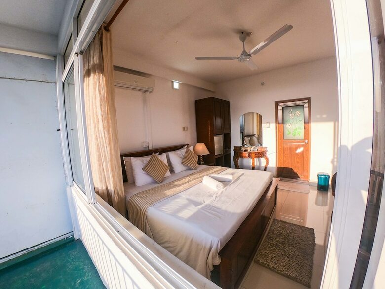 Romance Hills Hotel