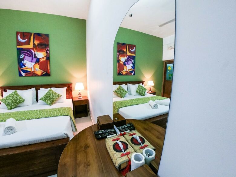 Romance Hills Hotel