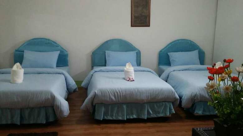 Hotel Coconut Home Resort