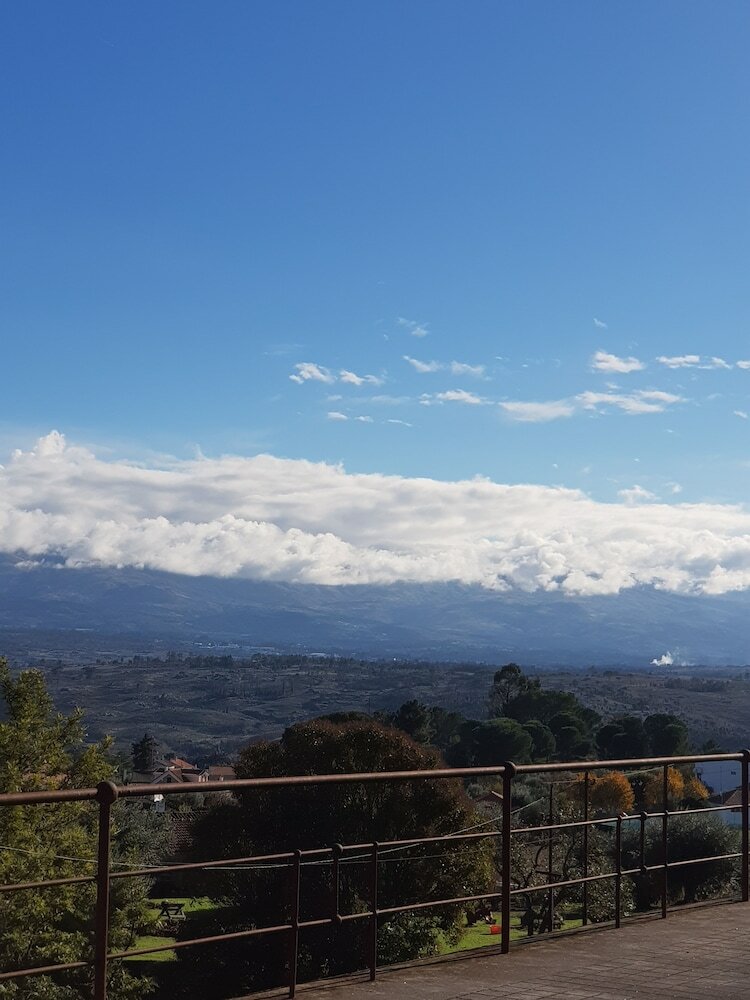 Hotel Rural Mira Serra
