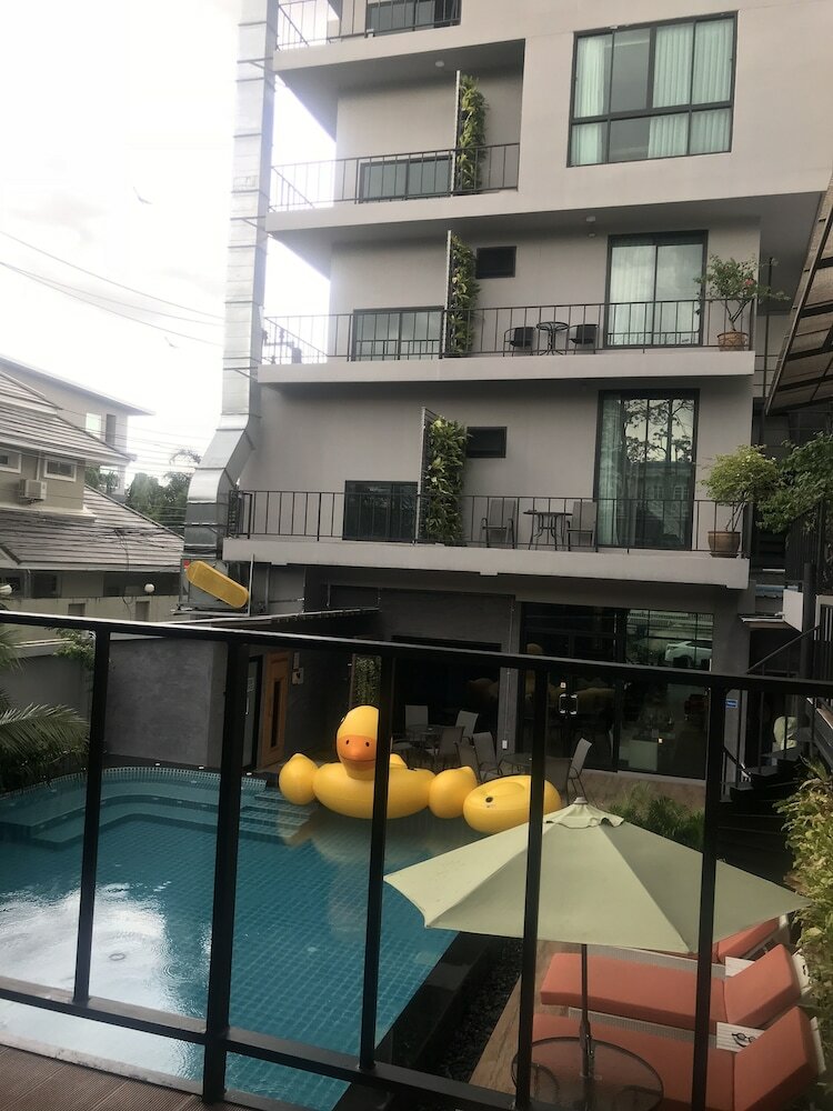 V20 Boutique Hotel By Locals