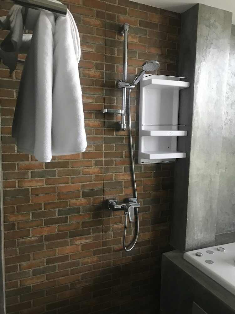 V20 Boutique Hotel By Locals