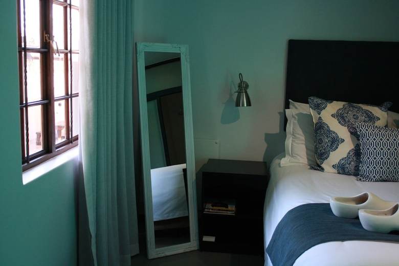 Yalla Yalla Boutique Hotel