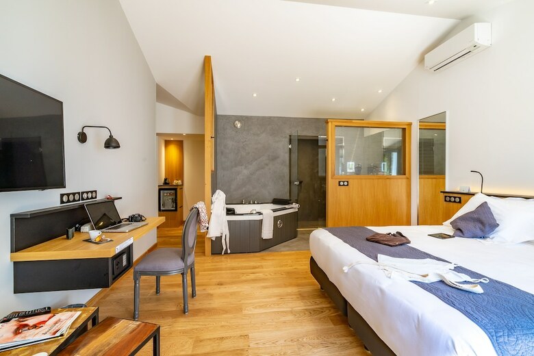 Hotel H�tel Ile de R�