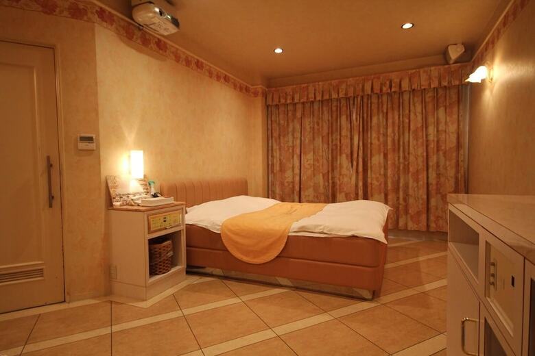 Hotel Afternoon - Adult Only