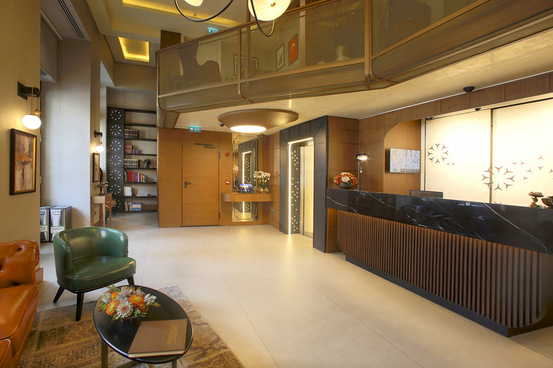 Momento Golden Horn Hotel