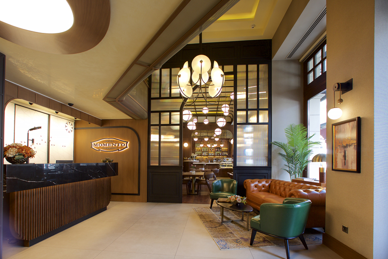Momento Golden Horn Hotel