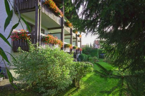 Hostal Hotel Allg�u Garni
