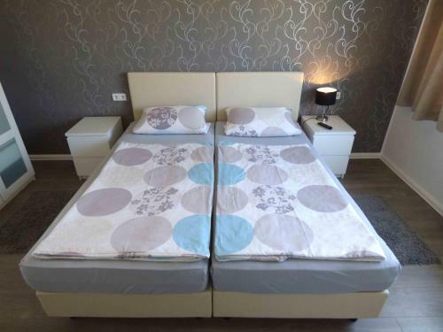 Apartamentos Komfort Ferienwohnungen Zwenkauer See
