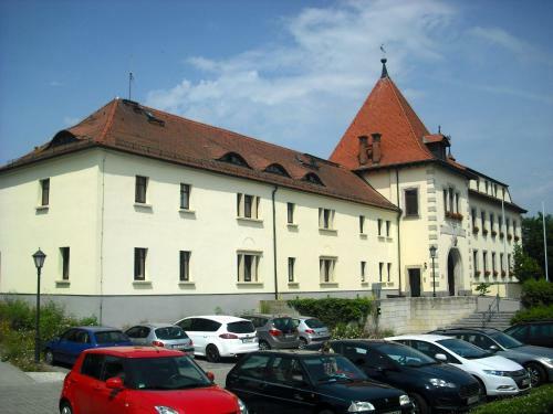 Apartamentos Komfort Ferienwohnungen Zwenkauer See