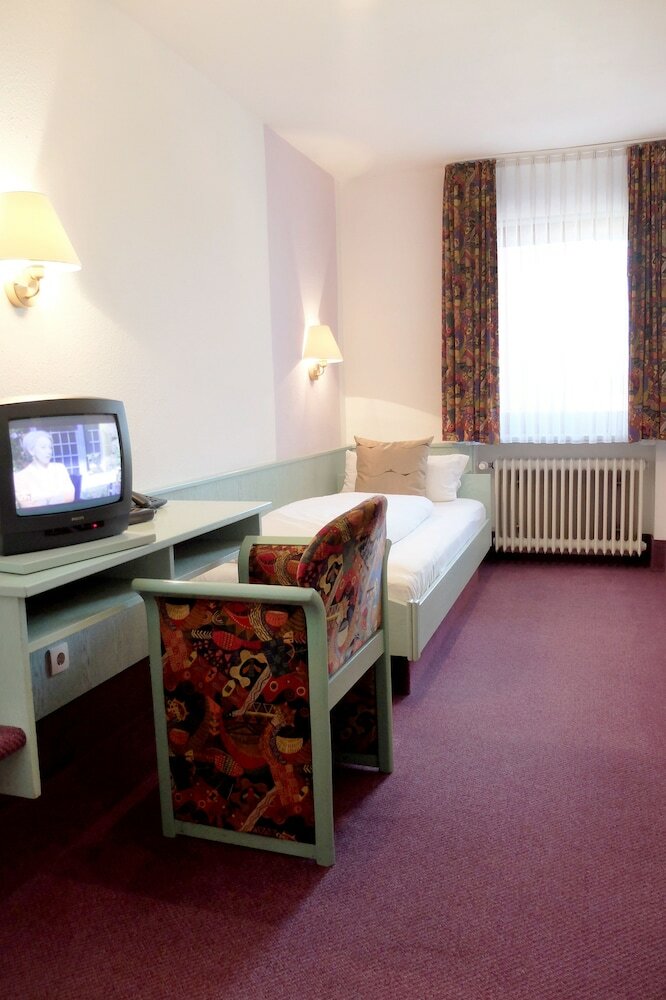 Hostal Hotel Weisses Lamm