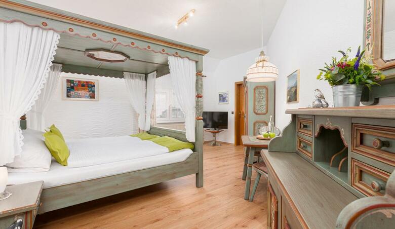 Hotel Landgasthof H�lzer