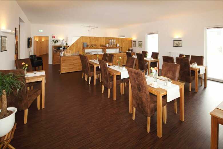 Das Neue Hotel Am Park