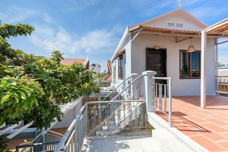 Mango Bellana Boutique Hotel
