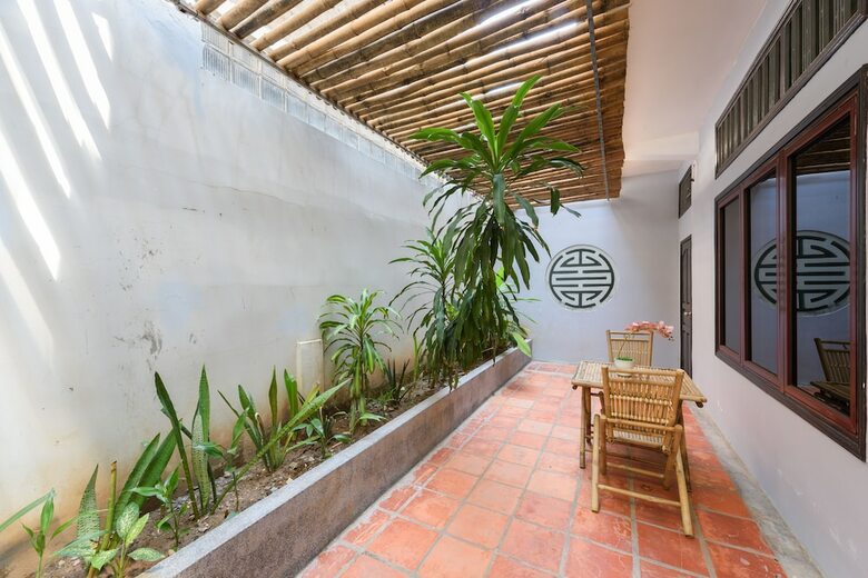 Mango Bellana Boutique Hotel