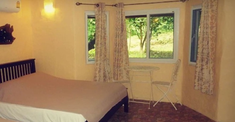 Hotel Baandin Chiewlarn Resort