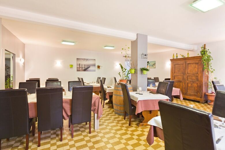 Hotel Restaurant de La Dore