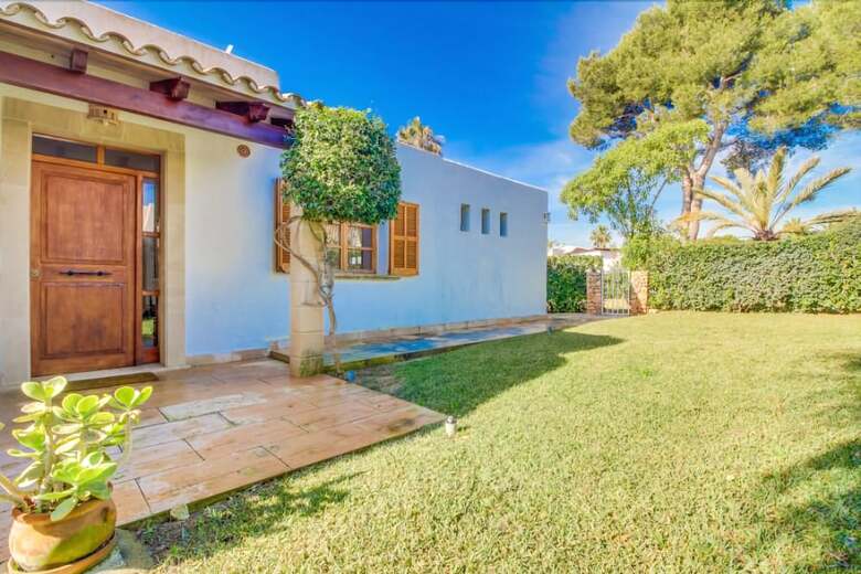 Villa Passeig de La Mar