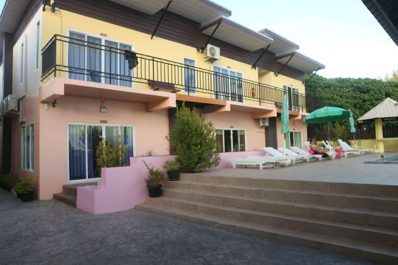 Hotel Anyavee Nam Mao Beach Resort