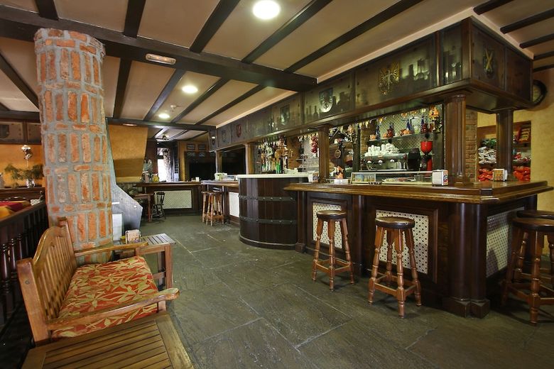 Agroturismo Posada Medieval El Manjon