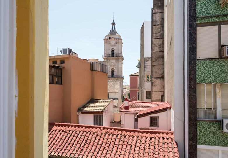 Sunny Malaga Apartments