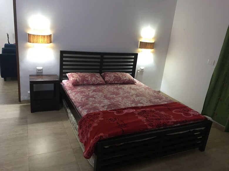 Apartamentos Riviera Foothills