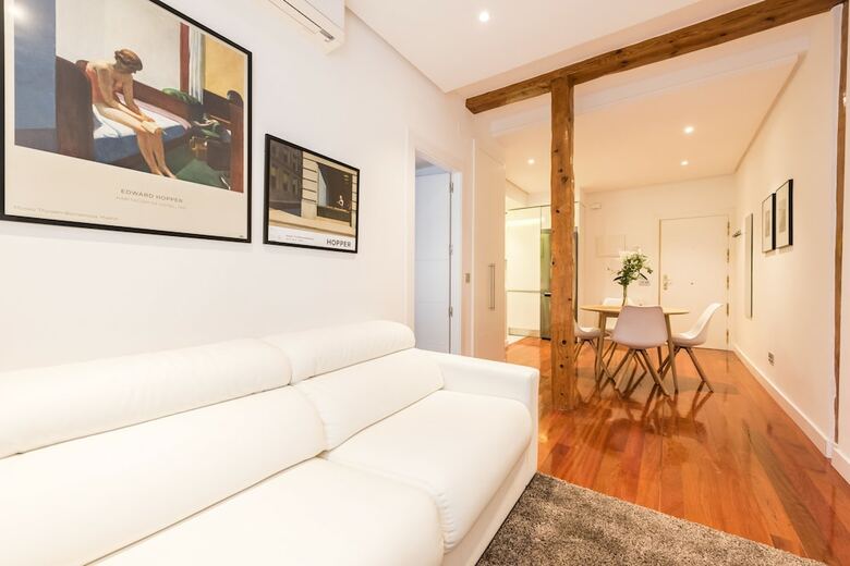 Apartamentos Malasa�a Suite - Madflats Collection