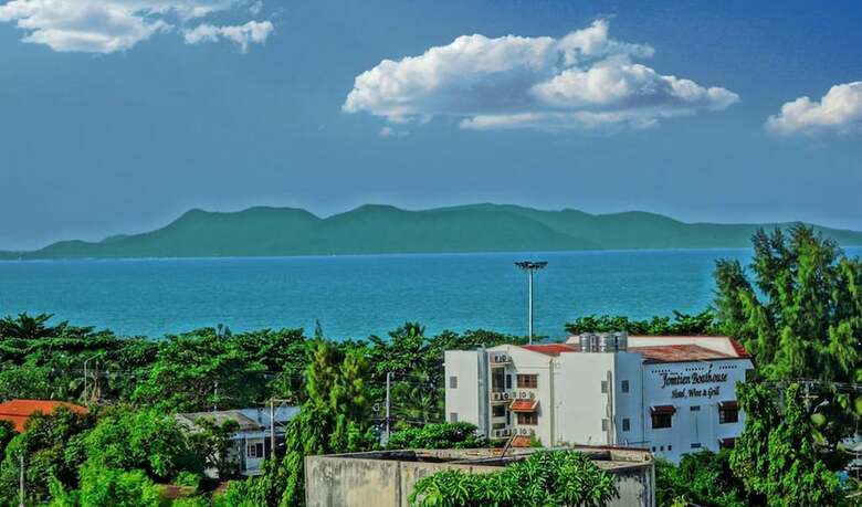 Lek Jomtien Hotel