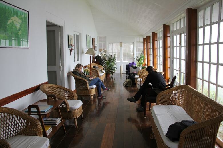 Hotel Goomtee Tea Garden Retreat