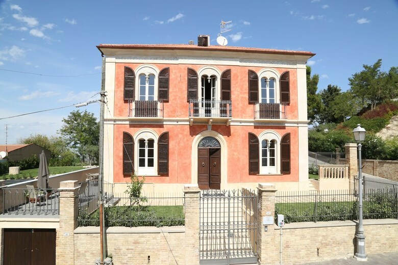 Villa Mascitti B&B