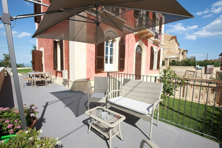 Villa Mascitti B&B