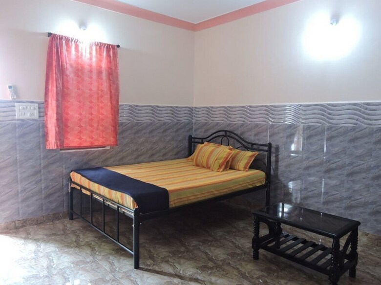 Hotel Monica Guest House