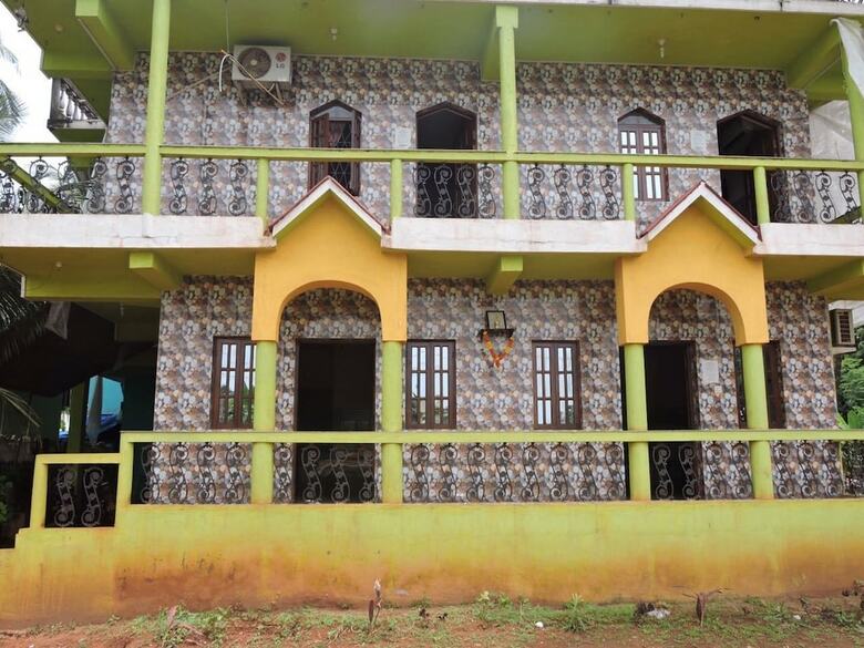 Hotel Monica Guest House
