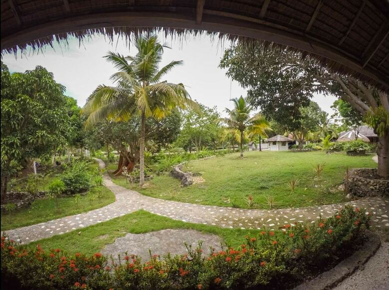 Hostal Chelle's Guest House And Backpackers - Hostel